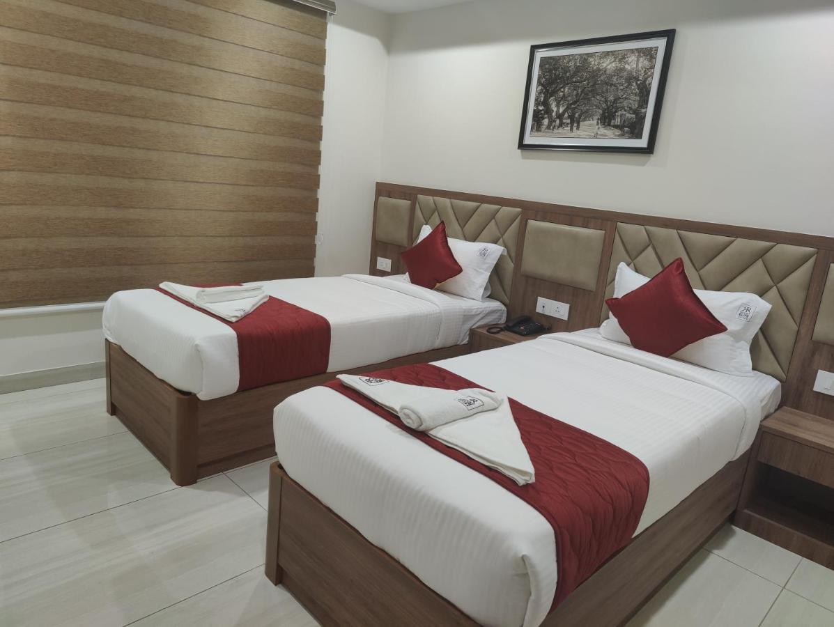 Rr Mount Elite Suites 첸나이 외부 사진